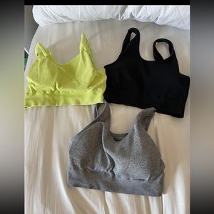 Set of 3 ribbed aerie sports bras